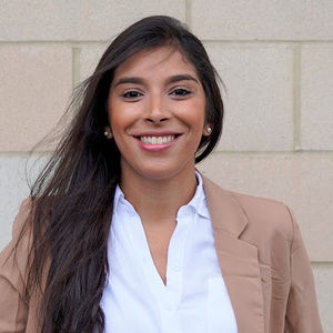 Meet your Posher, Mariana